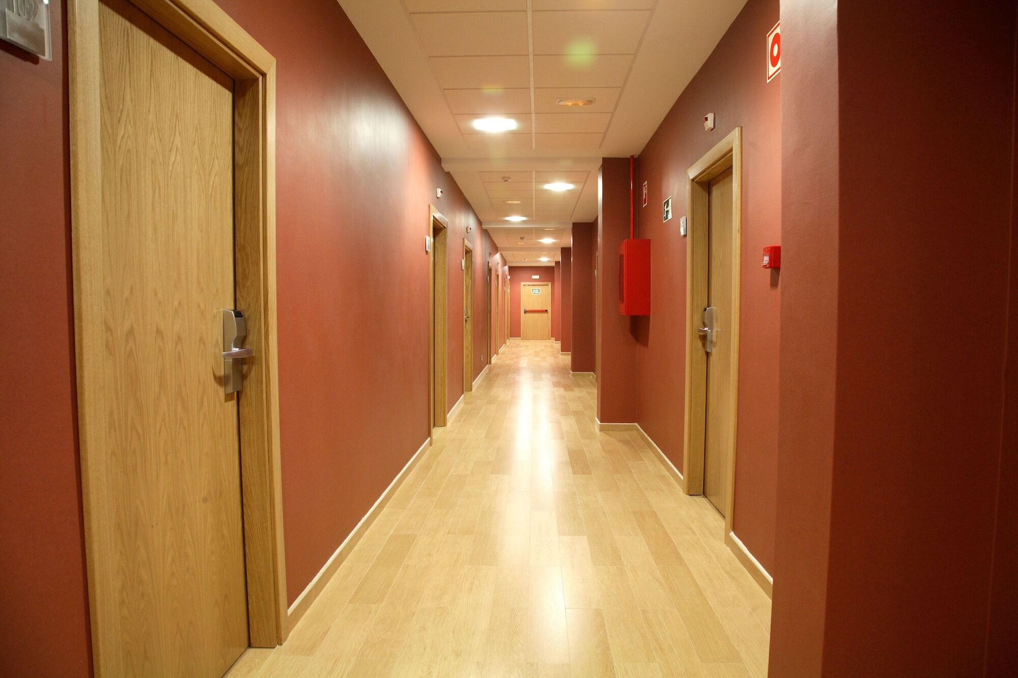 De Hotel *